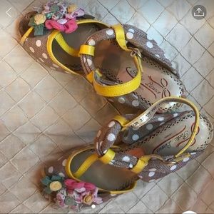 Poetic License floral wedge sandals